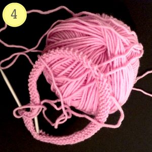 Frage 4: Tolles Geschenk? Mütze für Neugeborene