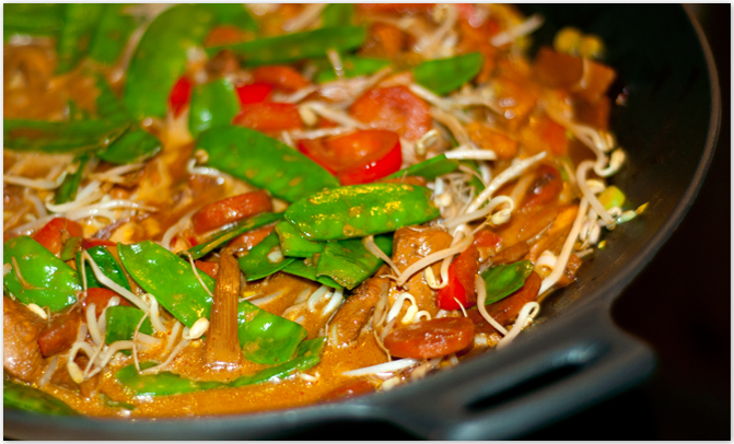 Asia-Gemüse im Wok