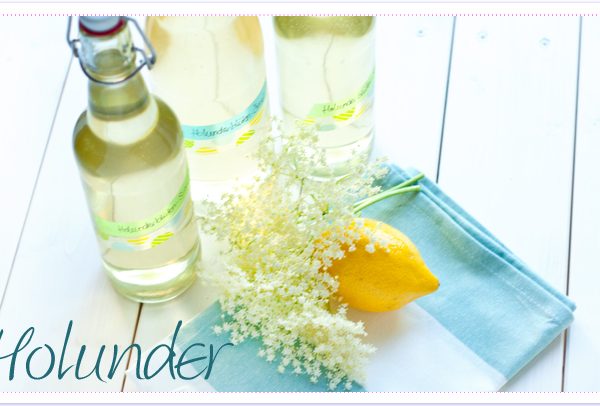 Holunderblütensirup und Holunderblüten-Apfel-Gelee