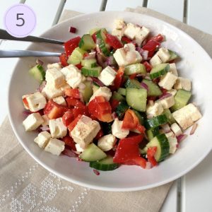 FFF 5: Salat mit Gurke, Feta, Paprika