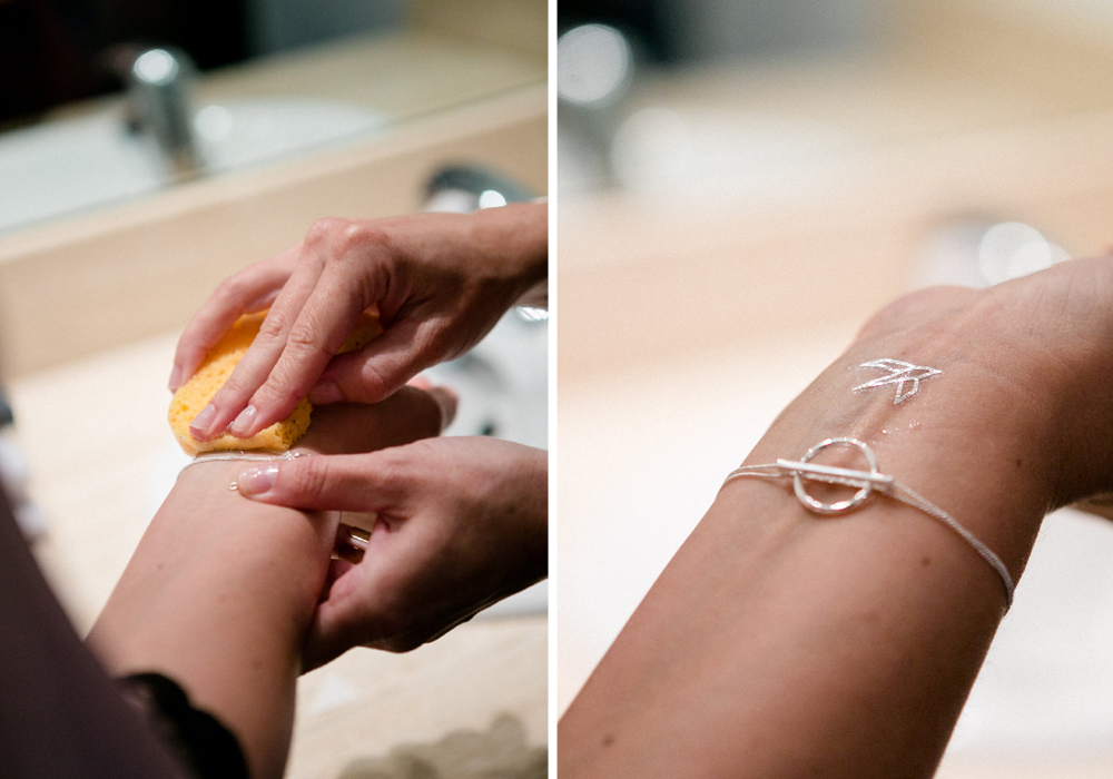 Klebetattoos in Silber
