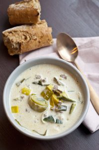 Käse-Lacuh-Hack-Suppe mit Kokosmilch