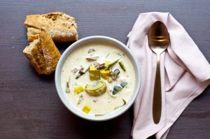 Käse-Lacuh-Hack-Suppe mit Kokosmilch