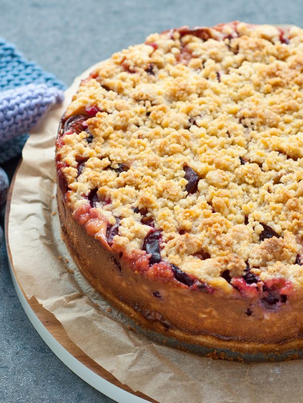 Pflaumen-Käsekuchen mit Streuseln