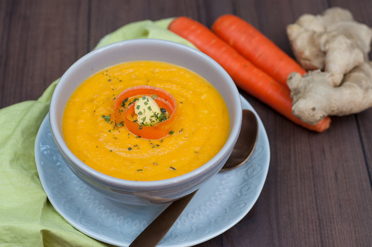 Karotten-Ingwer-Kokos-Suppe zum Durchwärmen | Serendipity