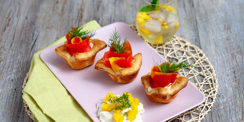 Lachs-Mango-Muffins aus Blätterteig