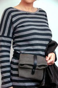 Kleid Frau Elly aus Streifenstrick