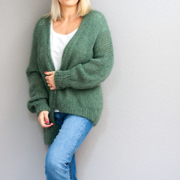 JONA Cardigan von Lotila mit Pieces Pulli als Shirt